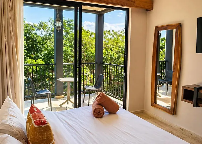 Heushaven Tuk Hacienda Roof Pool Padel Tulum